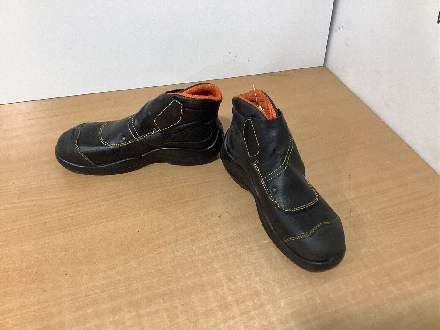 Base WELDER Sicherheits-Schweißerstiefel S3 herausnehmbares Fußbett, Gr.size Uk7