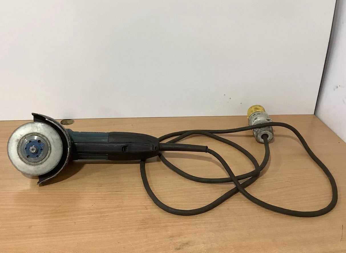 MAKITA GA4530 4 1/2 Angle Grinder 110v