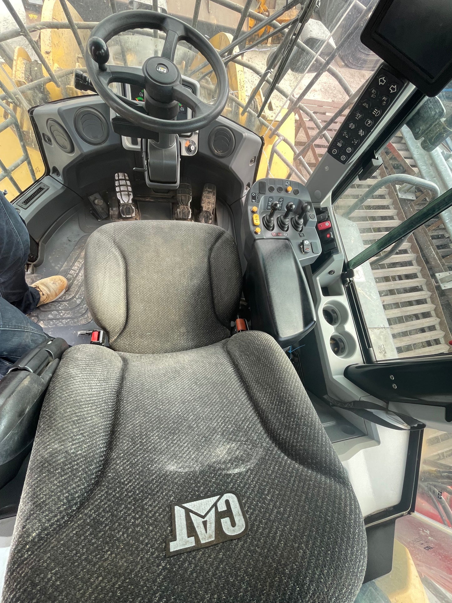 CAT 950M 2018