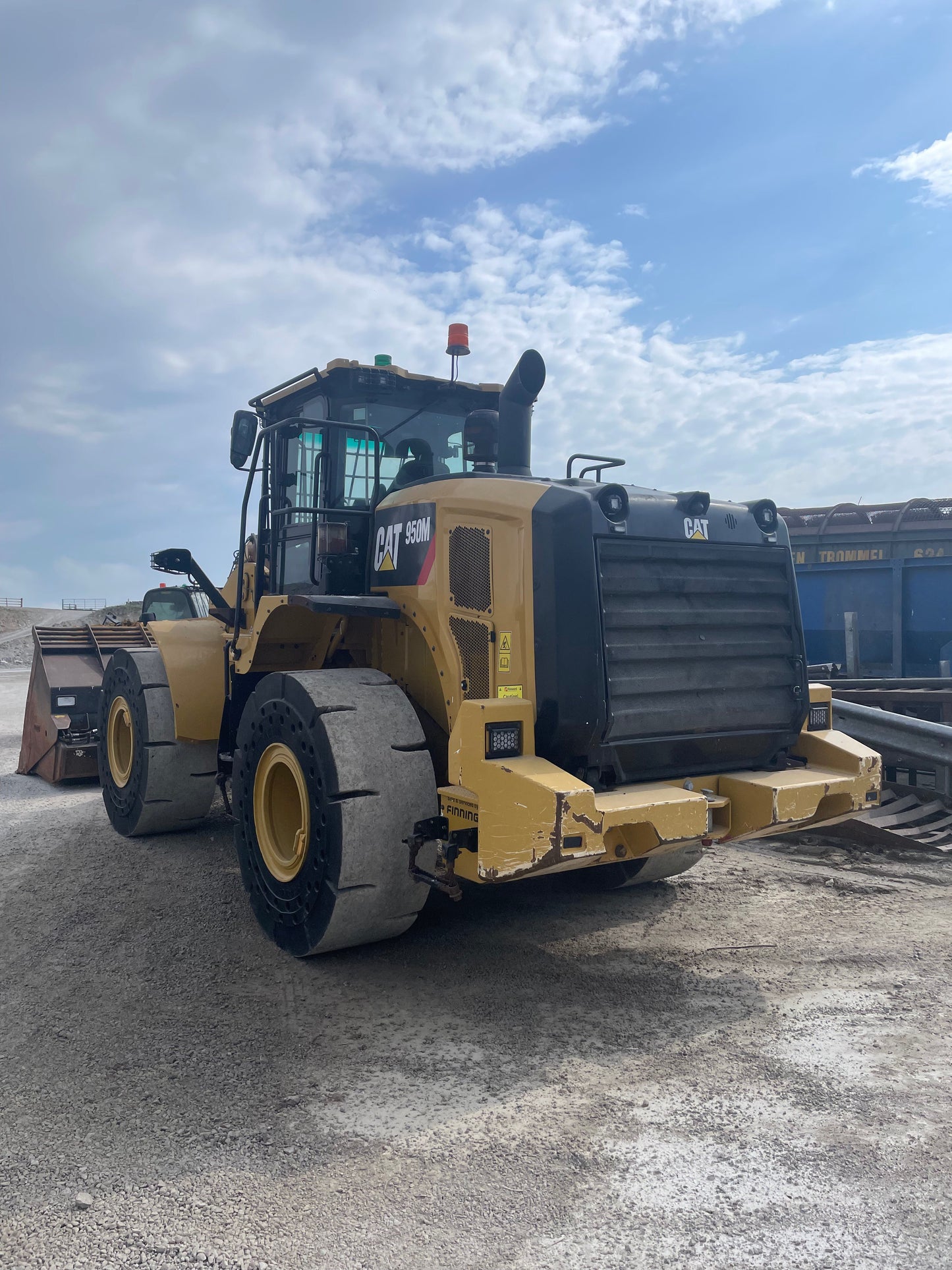 CAT 950M 2018