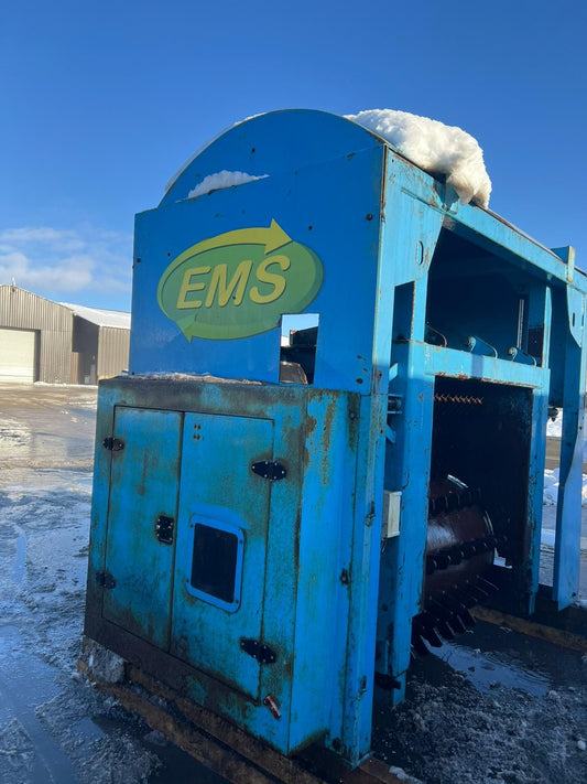Hopper and Conveyor with Bag Ripper