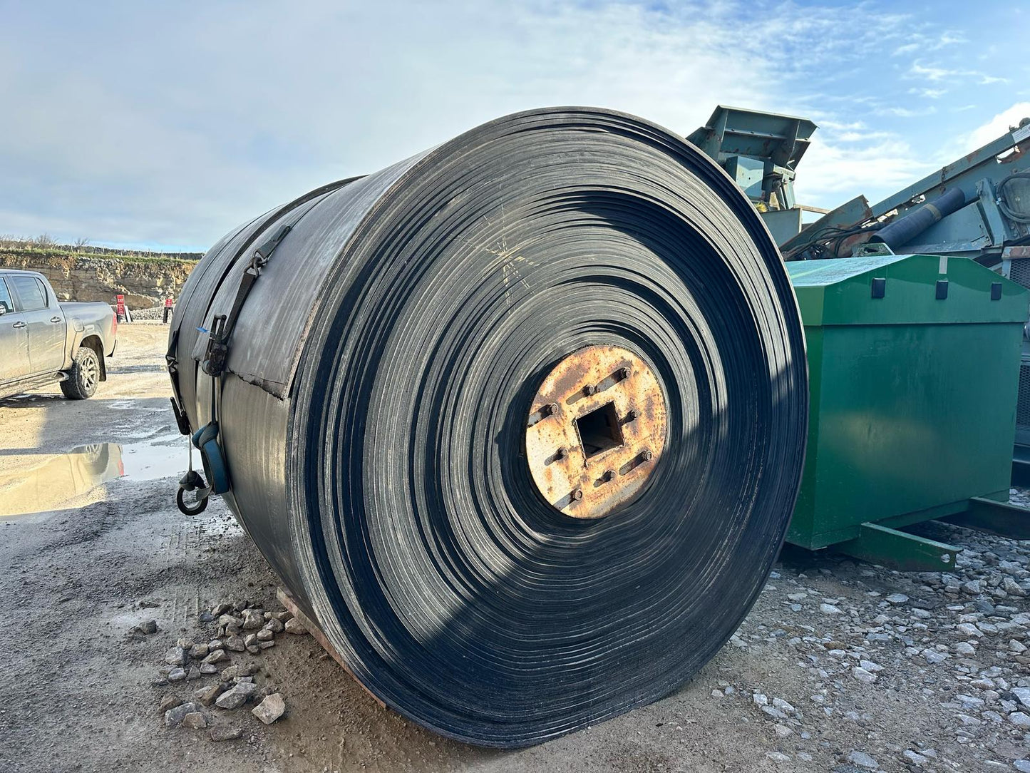STEEL CORD HEAVY DUTY CONVEYORS BELTS