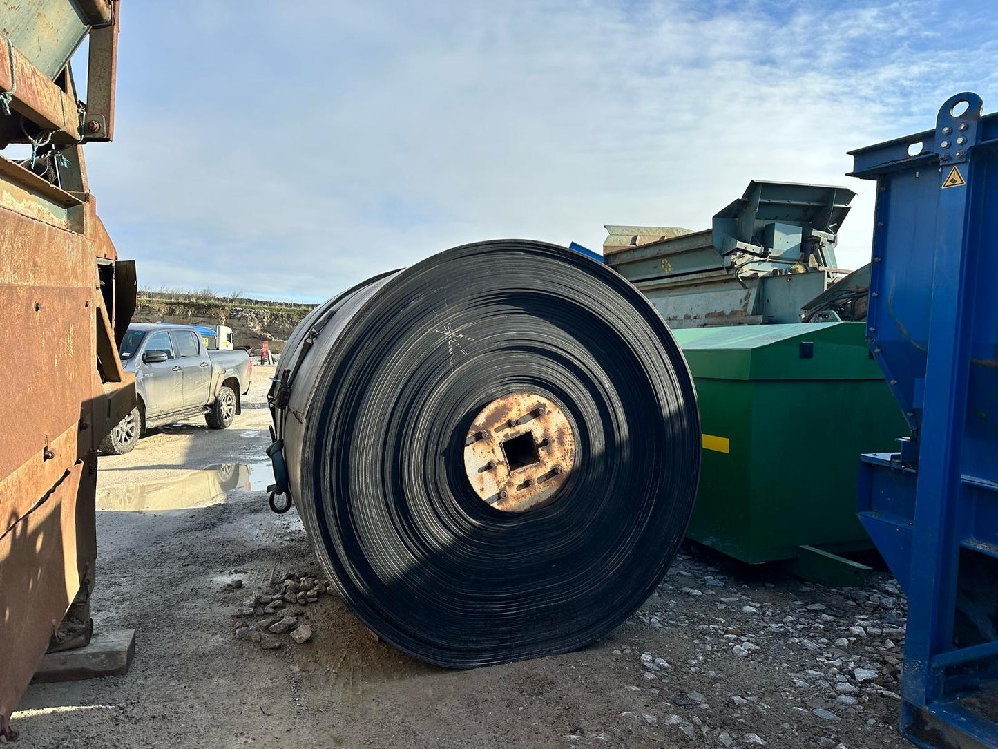 STEEL CORD HEAVY DUTY CONVEYORS BELTS