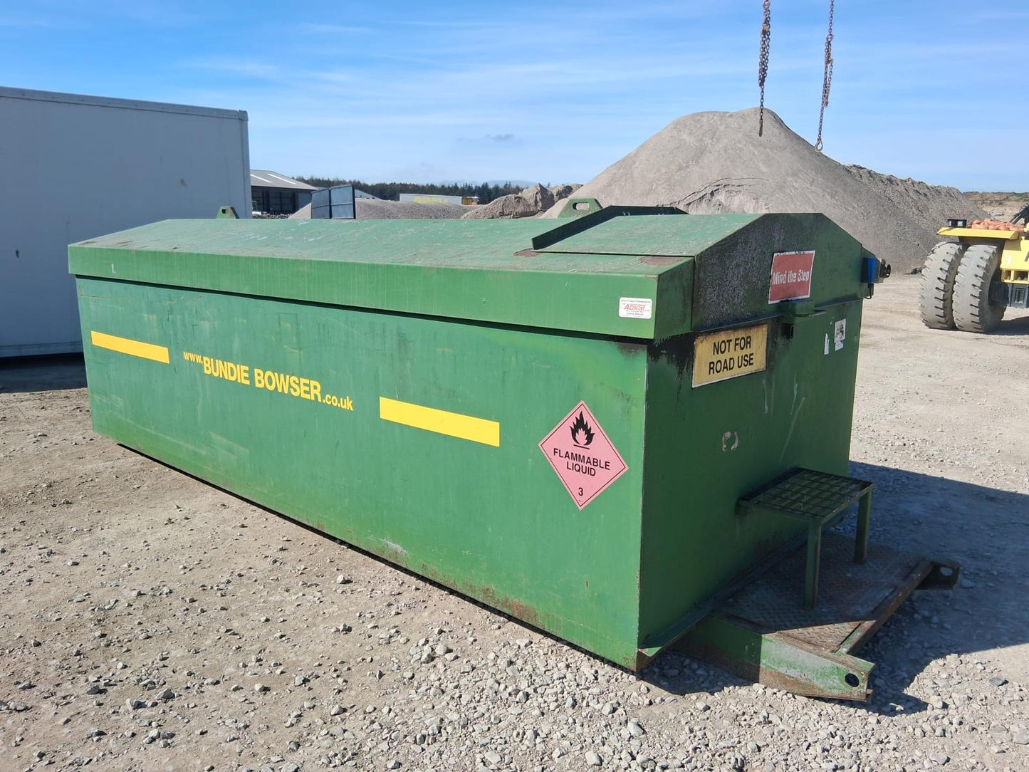 BUNDIE BOWESER FUEL TANK 10,000L