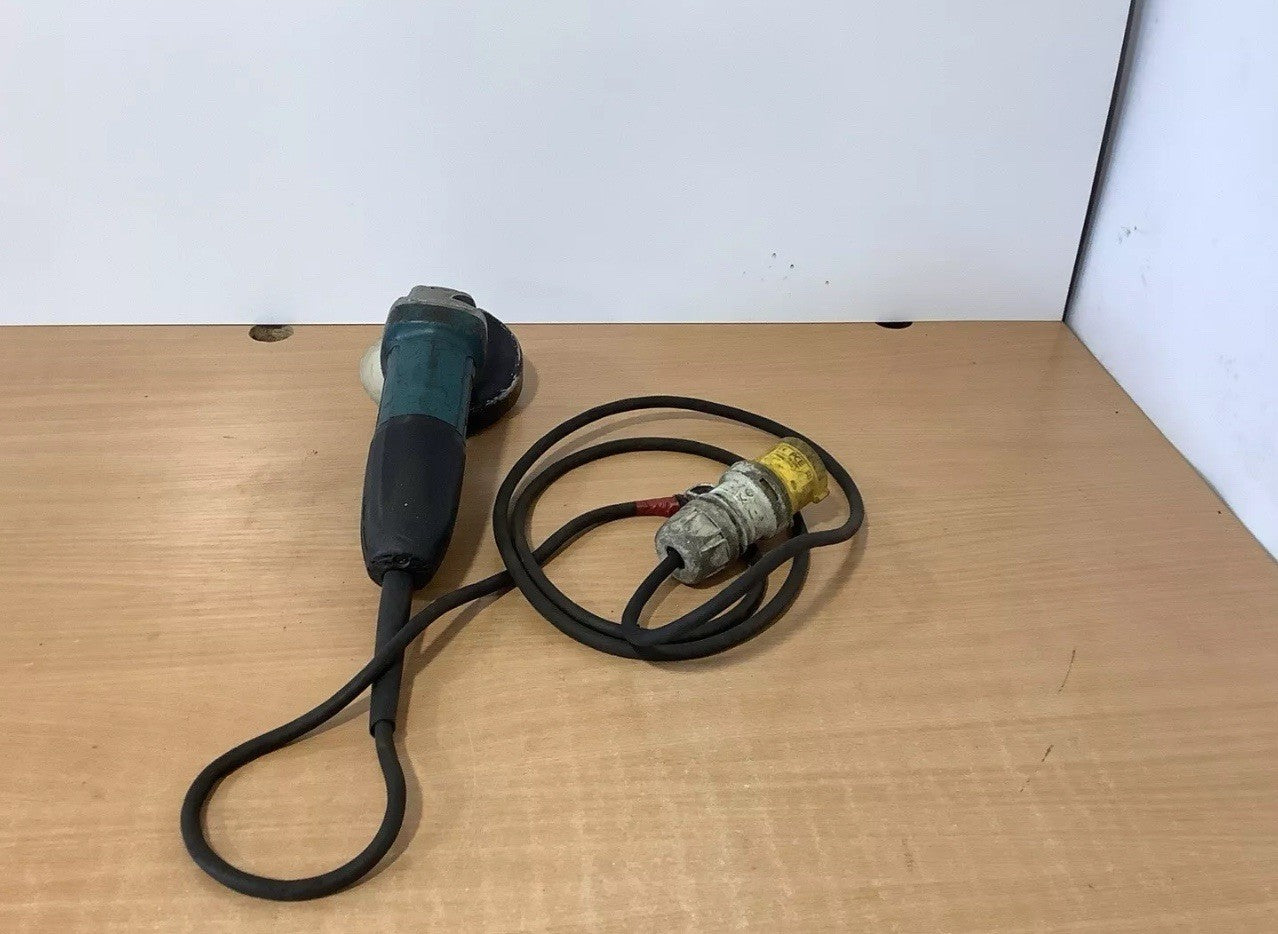 MAKITA GA4530 4 1/2 Angle Grinder 110v